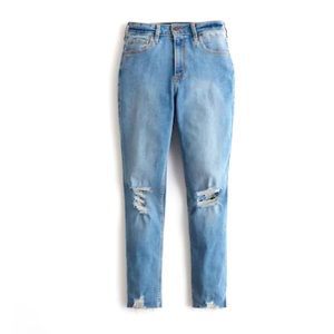 CURVY HIGH-RISE RIPPED LIGHT WASH CROP SUPER SKINNY JEANS